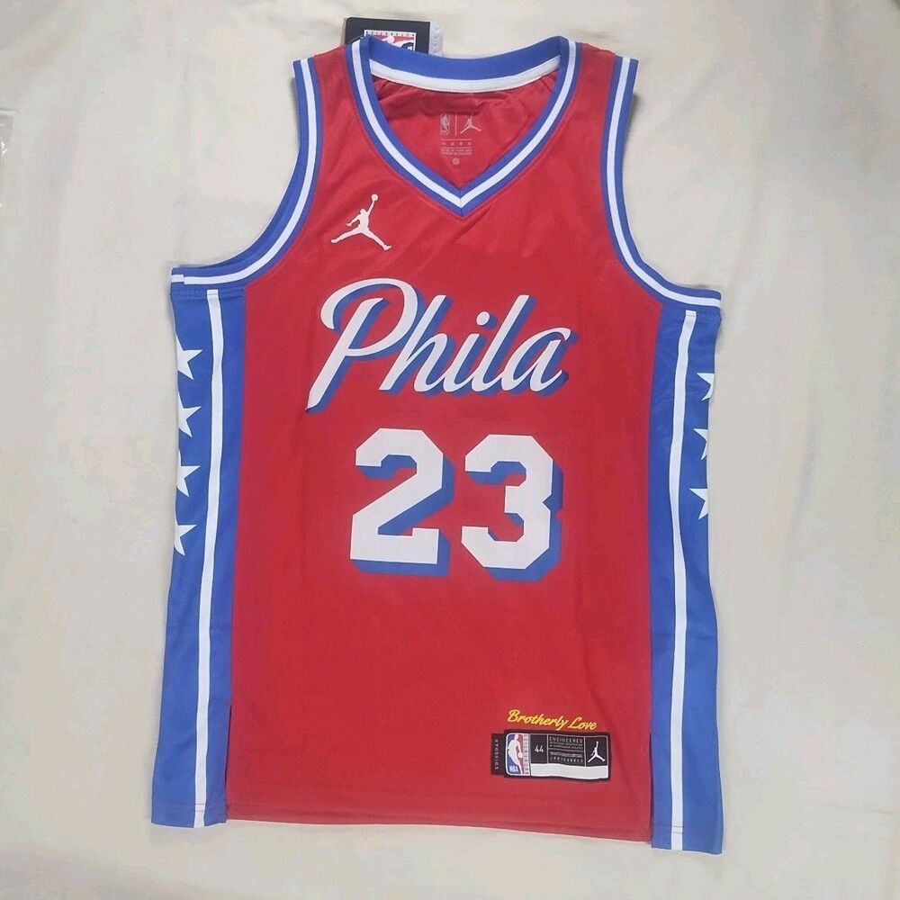 LeBron James #23 76ers Stitched Jersey Men's Size Medium 44
